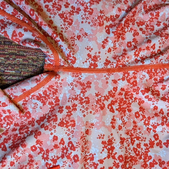 ~Kari Traa lightweight outdoor base layer duo - Picture 4 of 6